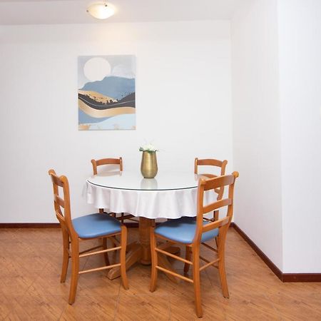 טיווט Apartments Adeona מראה חיצוני תמונה